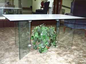 CUSTOM TABLE TOPS